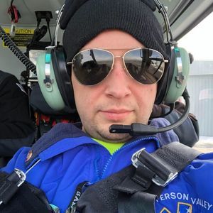 Meet your Posher, Jonathan